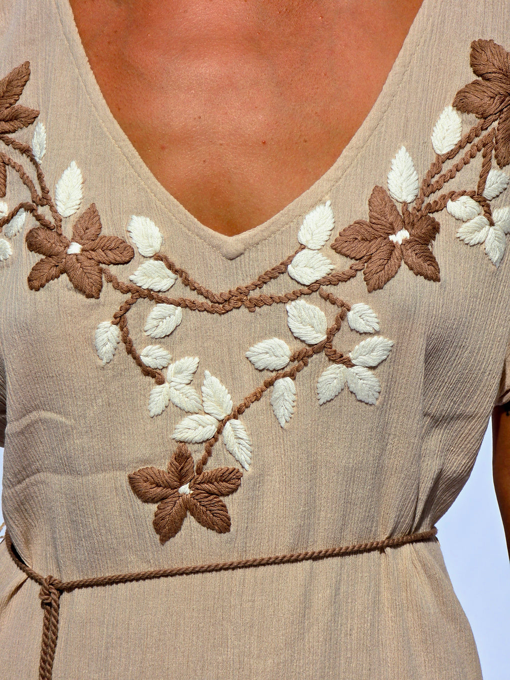 Anahí Dress – 100% Cotton Premium • Bordado • Artesanal