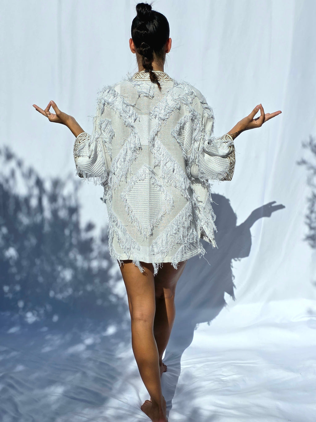 Astrid Kimono Corto — Arte en movimiento, esencia ligera