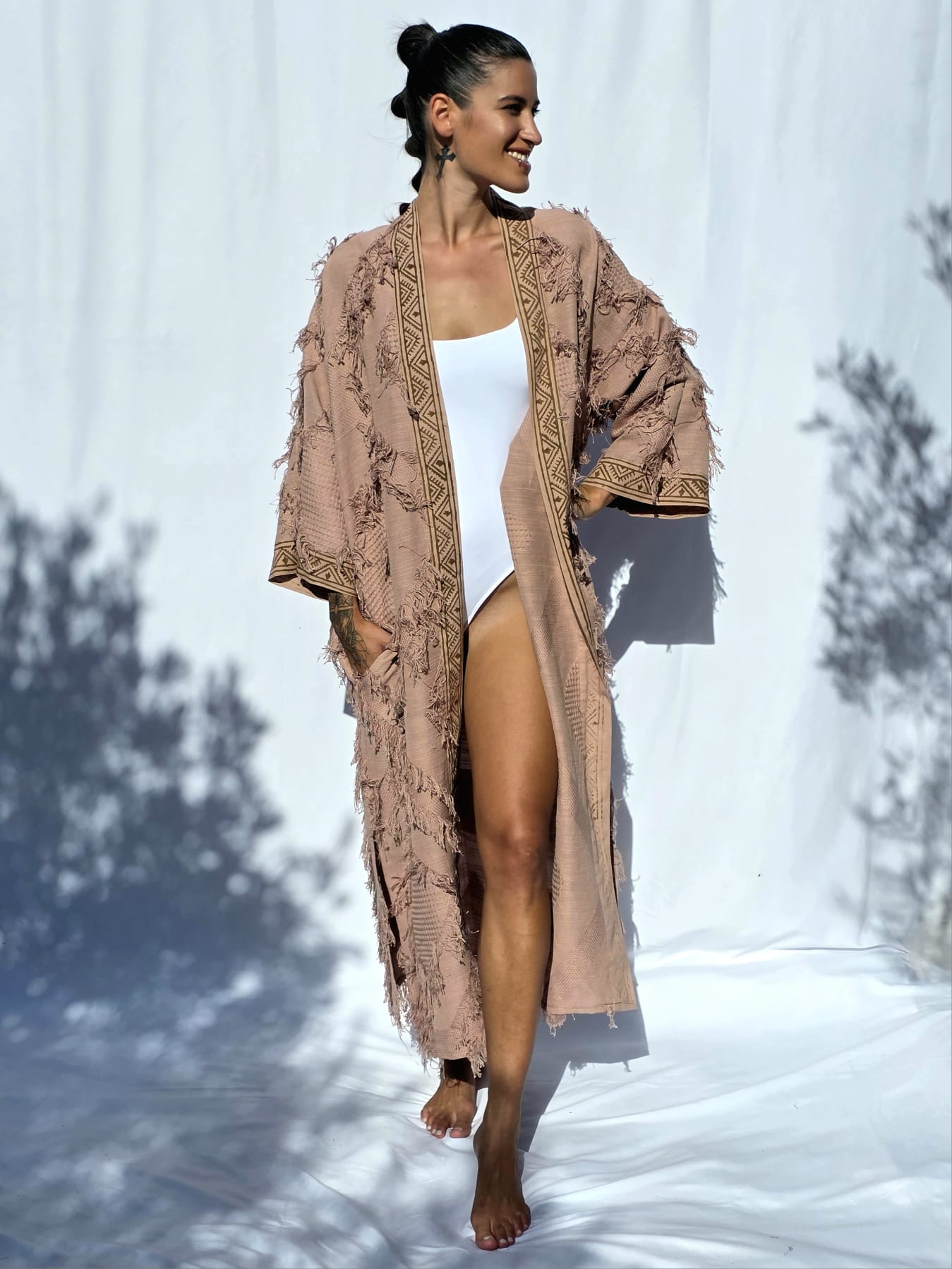 Freya Kimono Largo — Arte que fluye, tierra que abraza