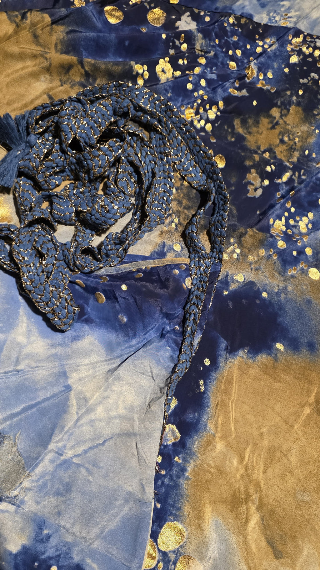 Afrodita Seda Gold – 70% Silk • 30% Viscose