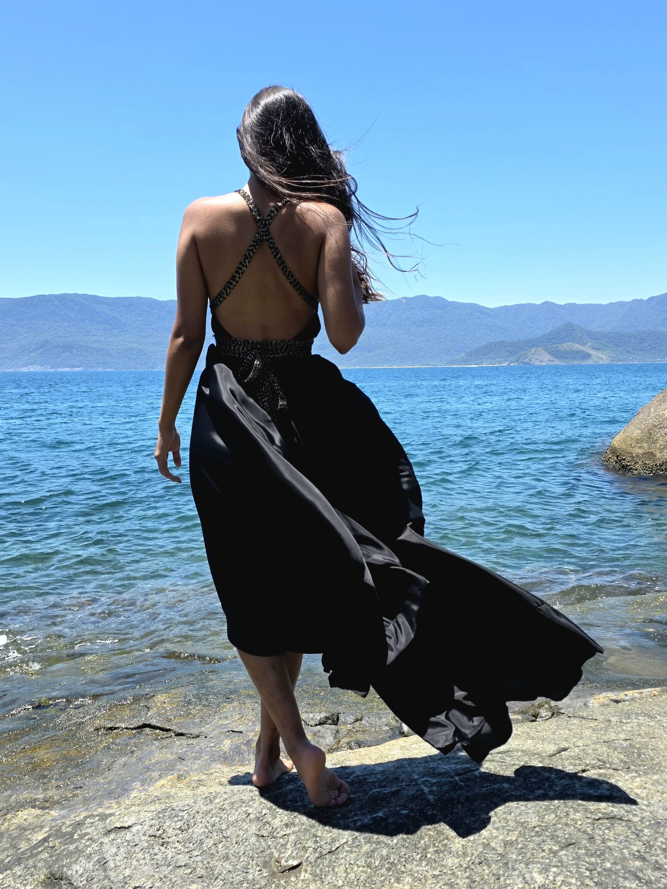 Afrodita Seda Liso – 70% Silk • 30% Viscose