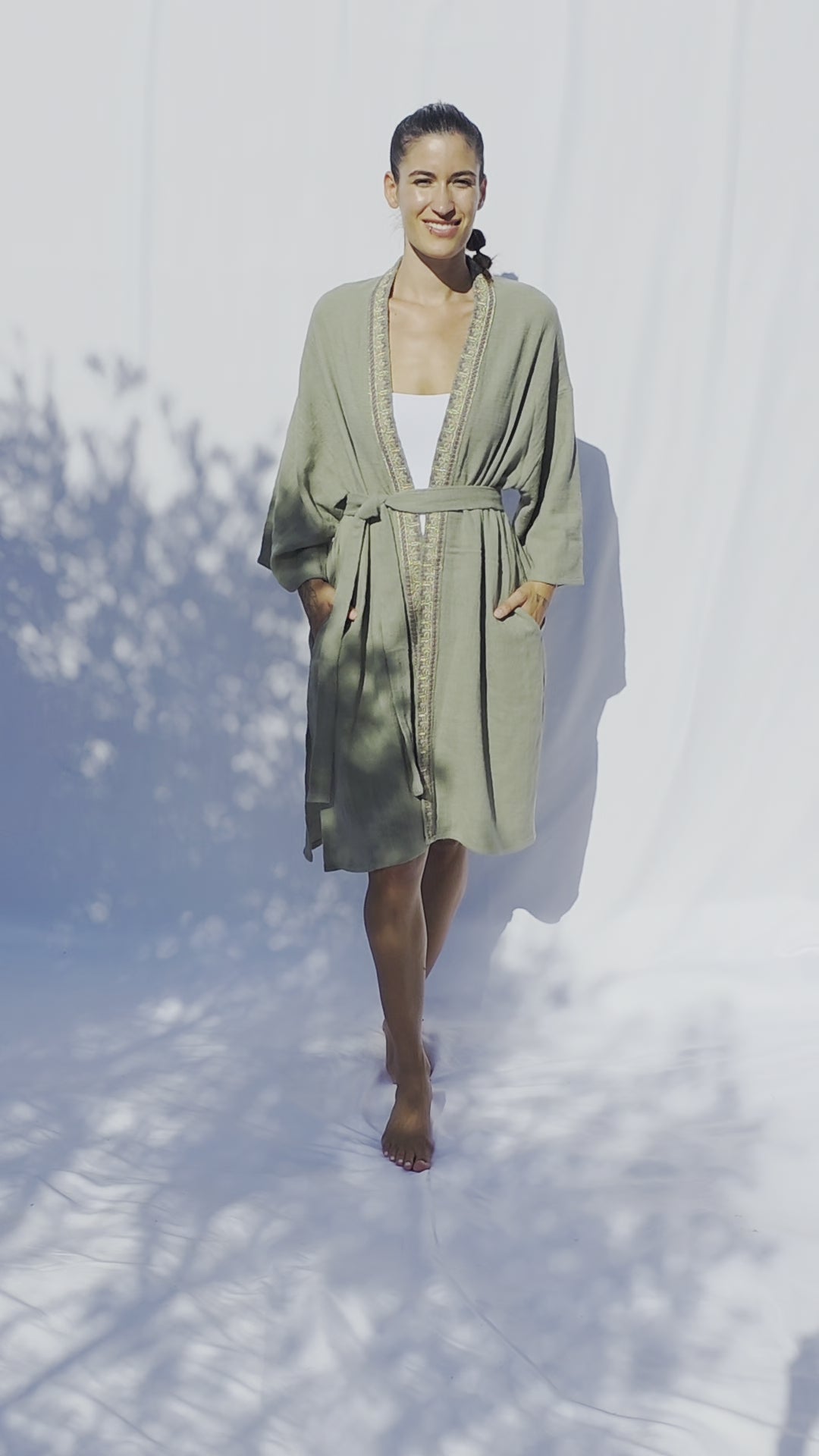 Anna Kimono Bordado — Dulzura tejida, arte que abraza