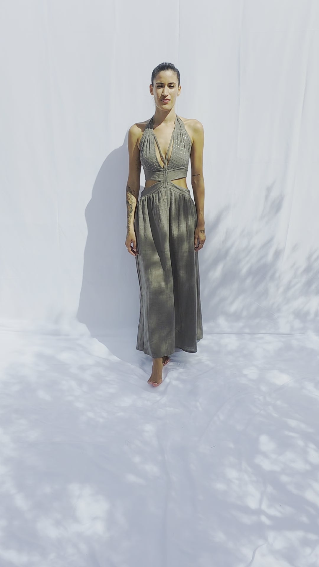 Hanna Cotton Brillo Dress — Siluetas que despiertan, brillo que nace de lo natural